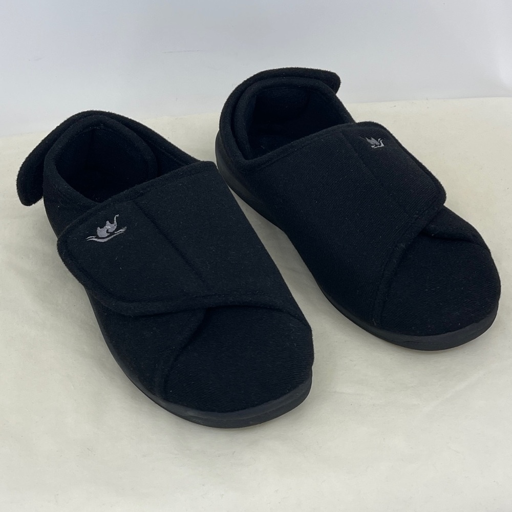 EUROPEAN SOFTEST WOMENS SIZE 8 DIABETIC SLIPPERS